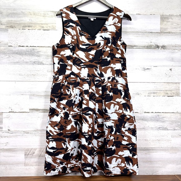 L.L. Bean Dresses & Skirts - LL Bean White‎ Brown Black Signature V Neck Full Skirt Knee Length Tank Dress 14